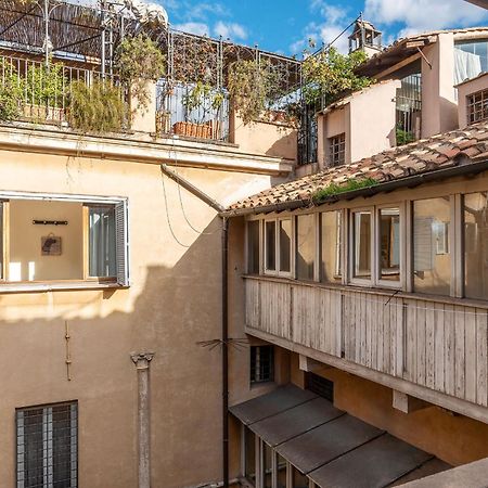 Piazza Navona Penthouse Lägenhet Rom Exteriör bild